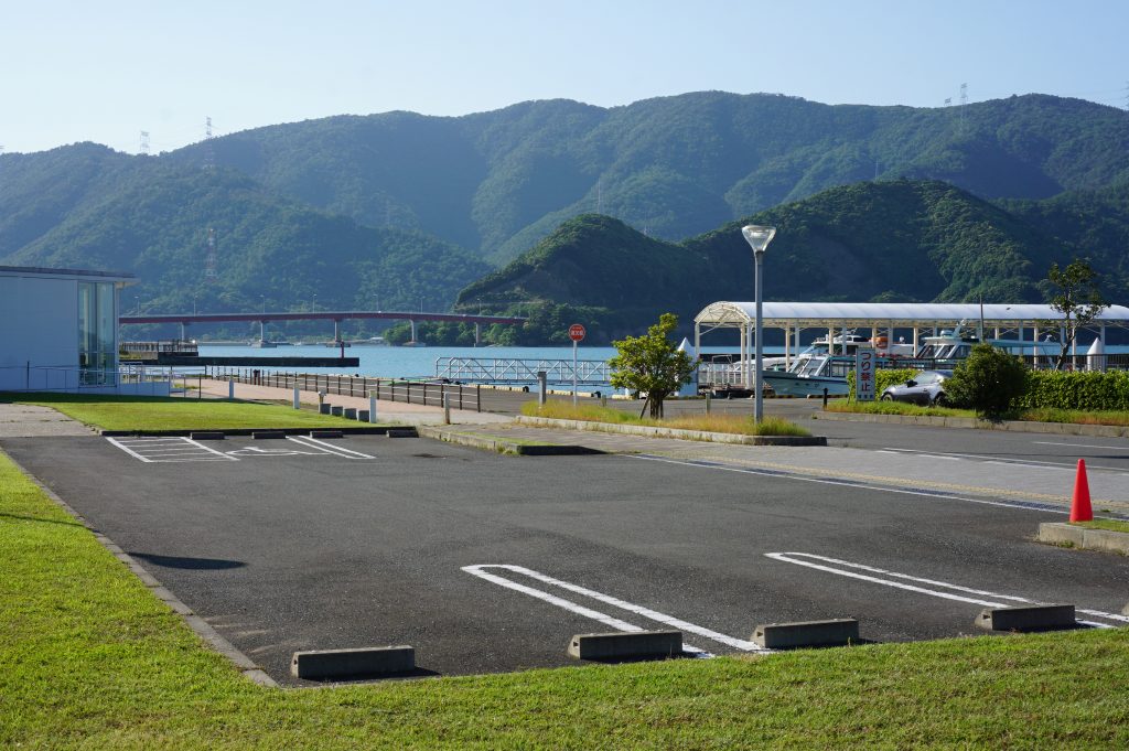 青戸クルージング駐車場